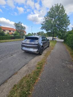 HYUNDAI 
                Ioniq 5 Thumbnail 5